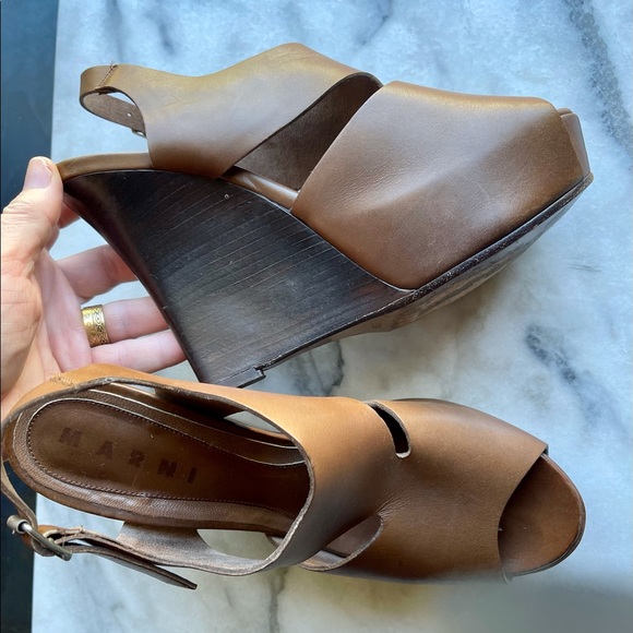 MARNI smooth tan leather wrapped platform heels - Picture 5 of 9